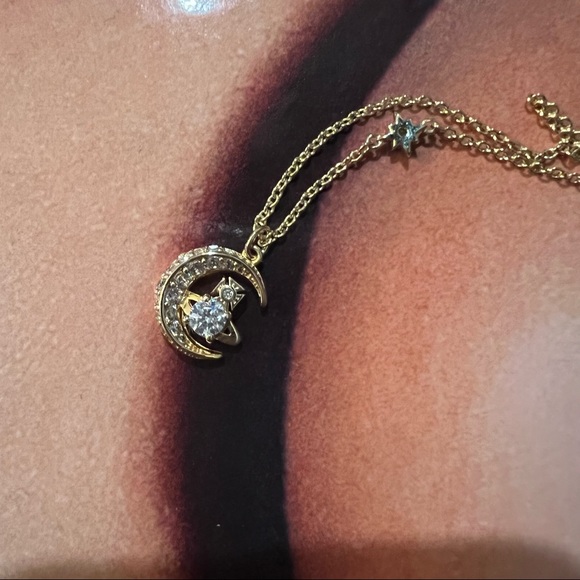 Vivienne Westwood Dorina Necklace/Gold - Picture 2 of 5